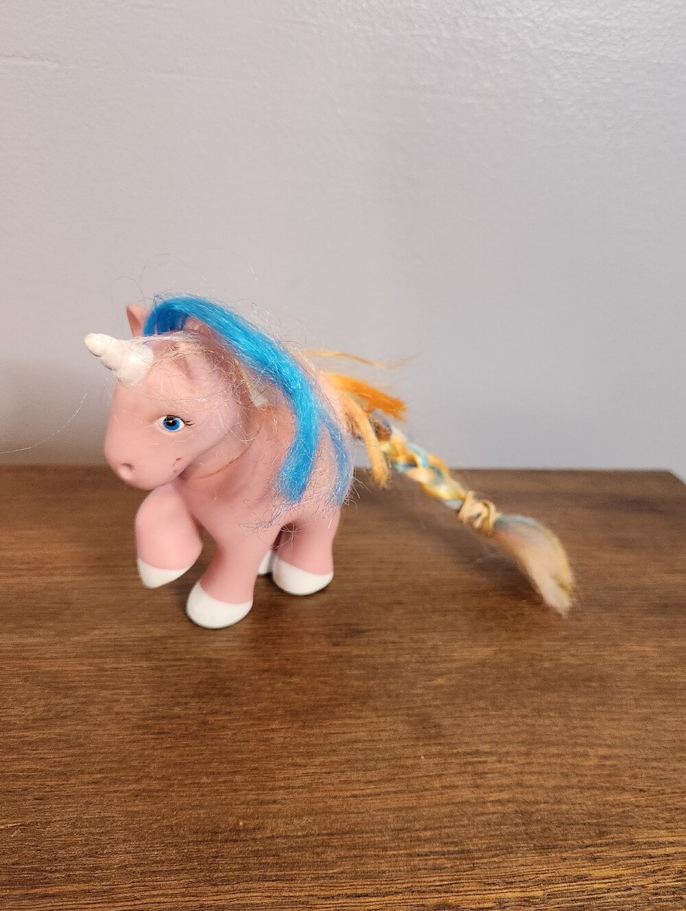 1982 Remco Pretty Pets Rainbow Unicorn (Pink, White)